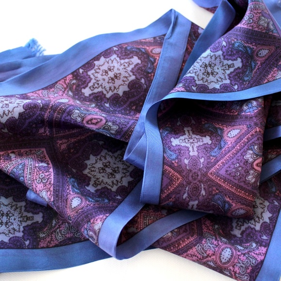Vintage Rossini double faced silk scarf - Picture 4 of 5